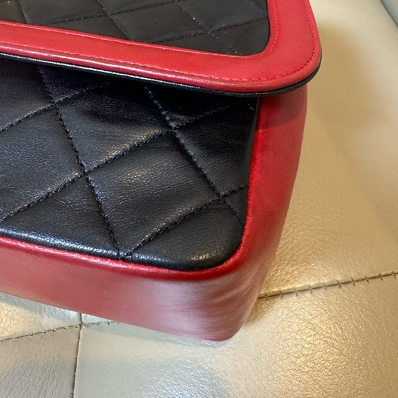 CHANEL Rare Vintage Timeless CC Bicolor single flap bag - Picture 10 of 15